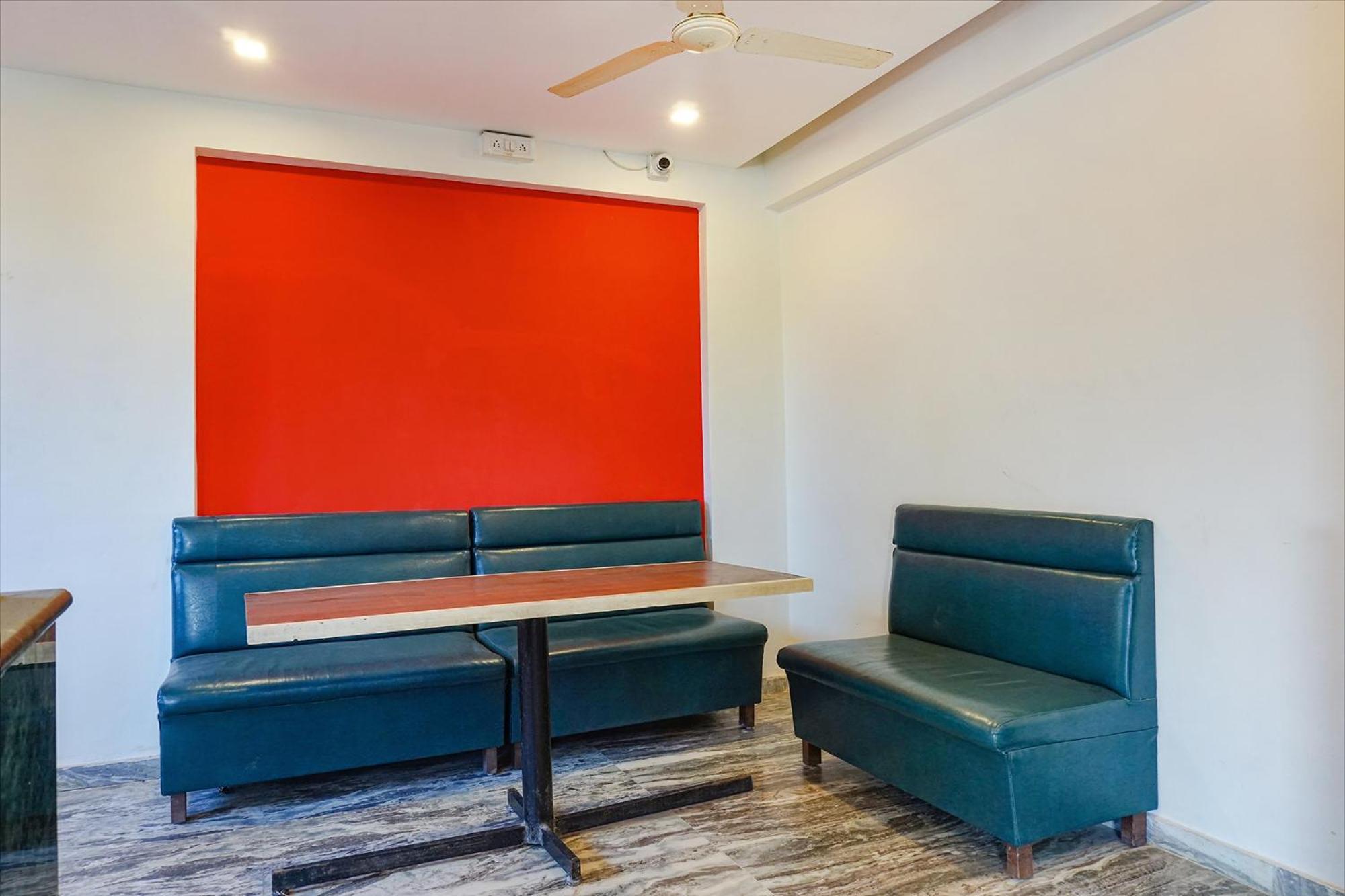 Fabhotel Gokul Lodge Gorhe Khurd Exterior photo