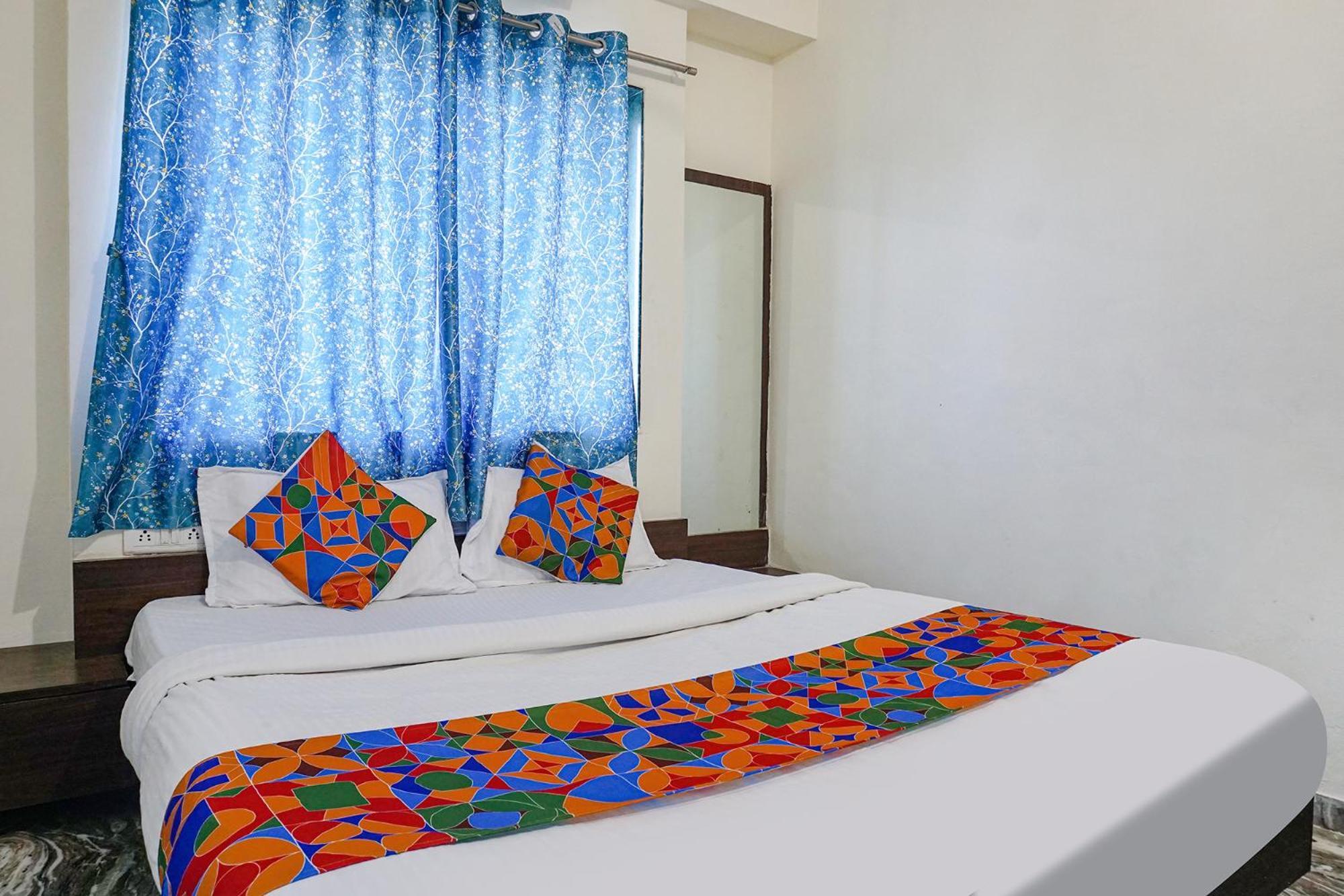 Fabhotel Gokul Lodge Gorhe Khurd Exterior photo